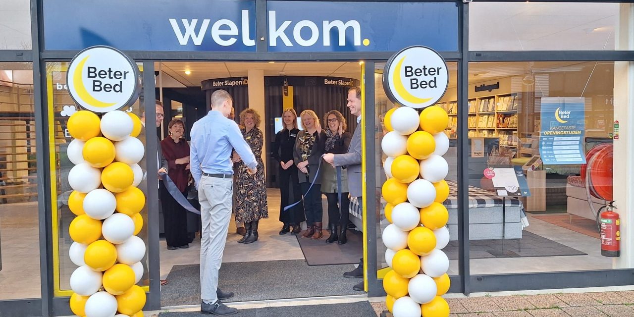 Vernieuwde vestiging van Beter Bed in Apeldoorn is geopend